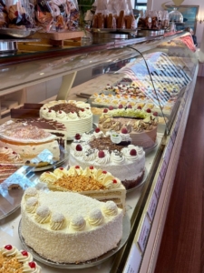 Tortentheke Cafe & Konditorei Lohmann Nordenham